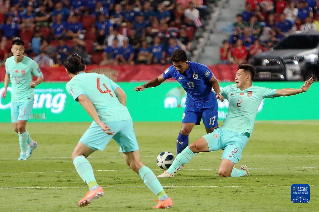 快讯丨世预赛36强赛首轮 中国队2：1逆转泰国队